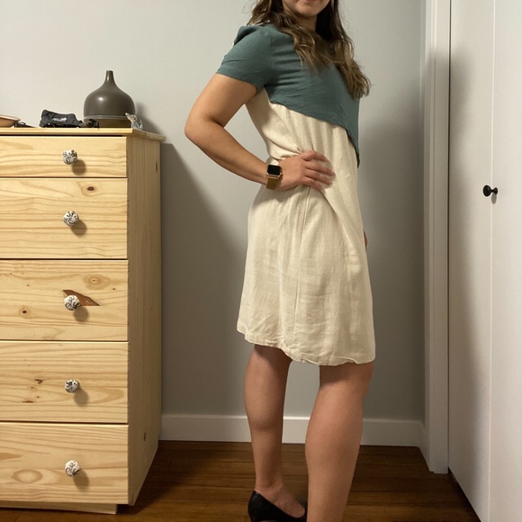 Evie Linen Dress - Picture 2 of 4